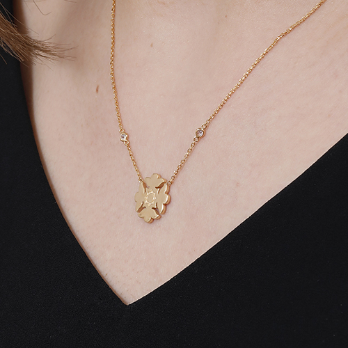 Collier rosace
